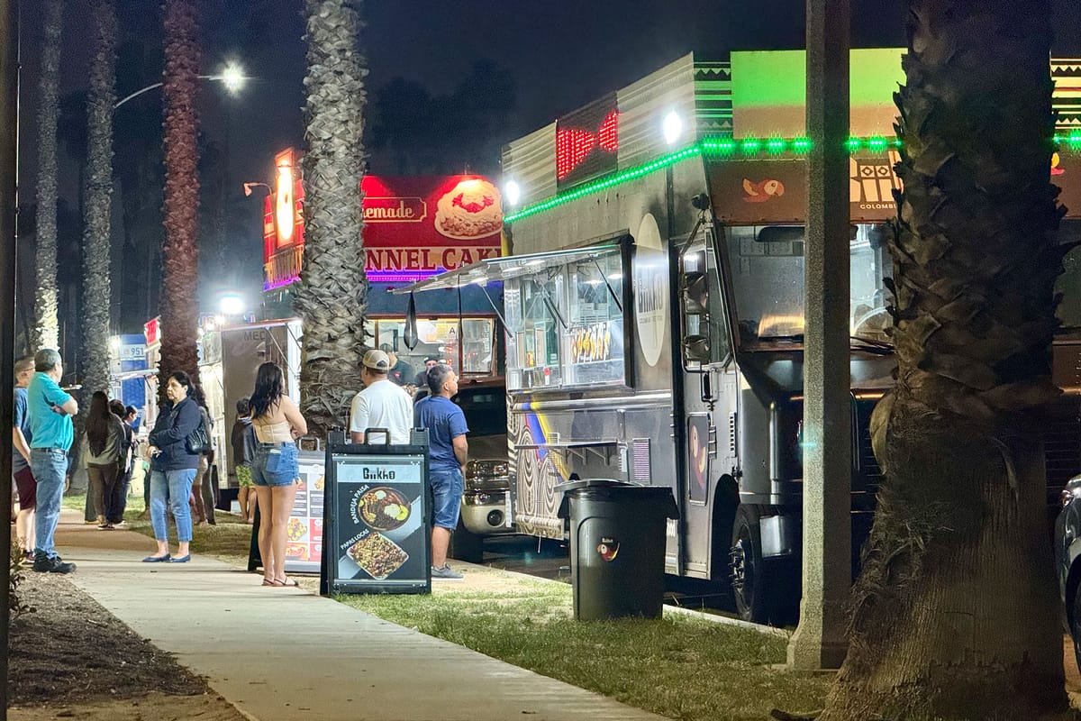 Food Truck Alley Offers Riversiders Alternative Dining Options